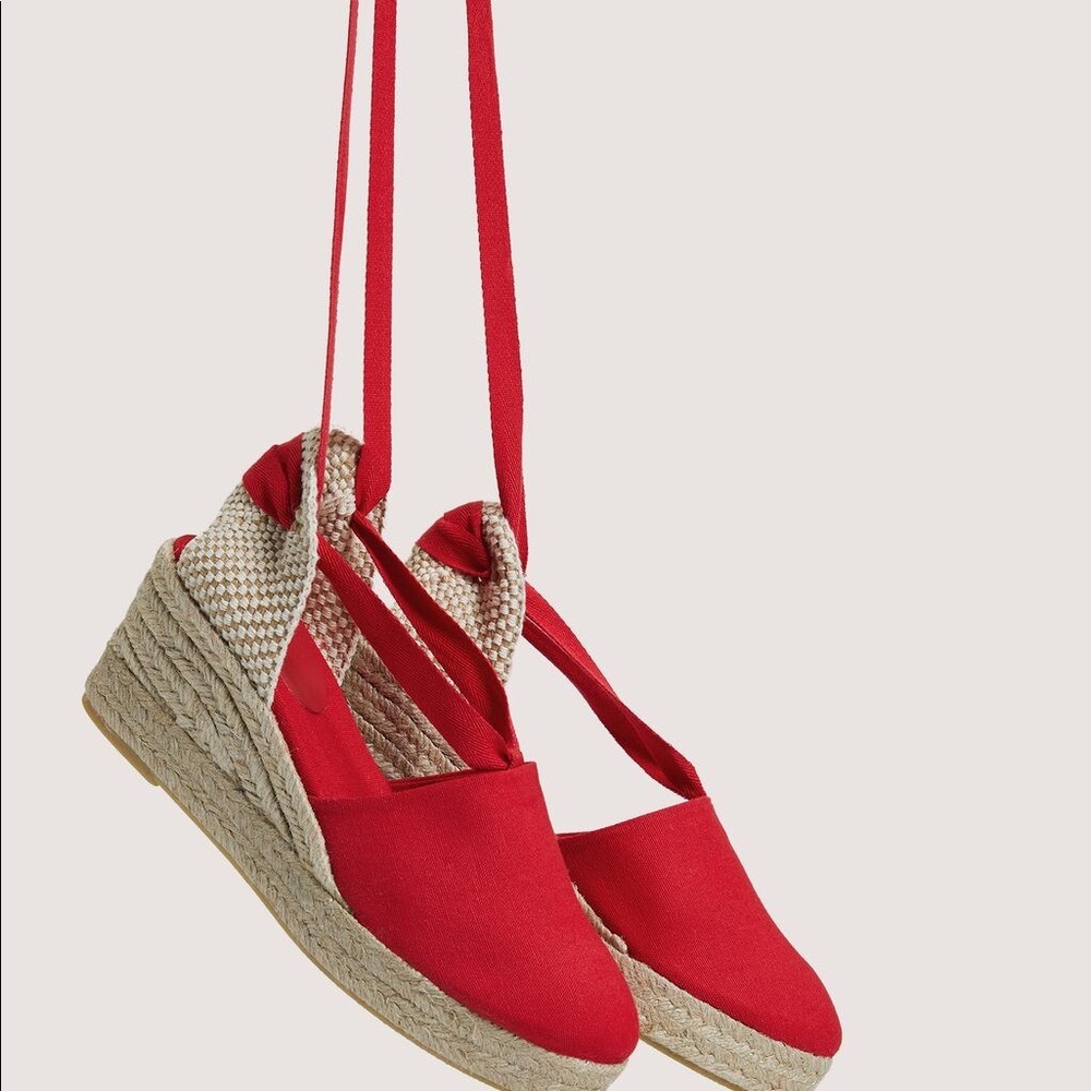 Red Platform Sandals